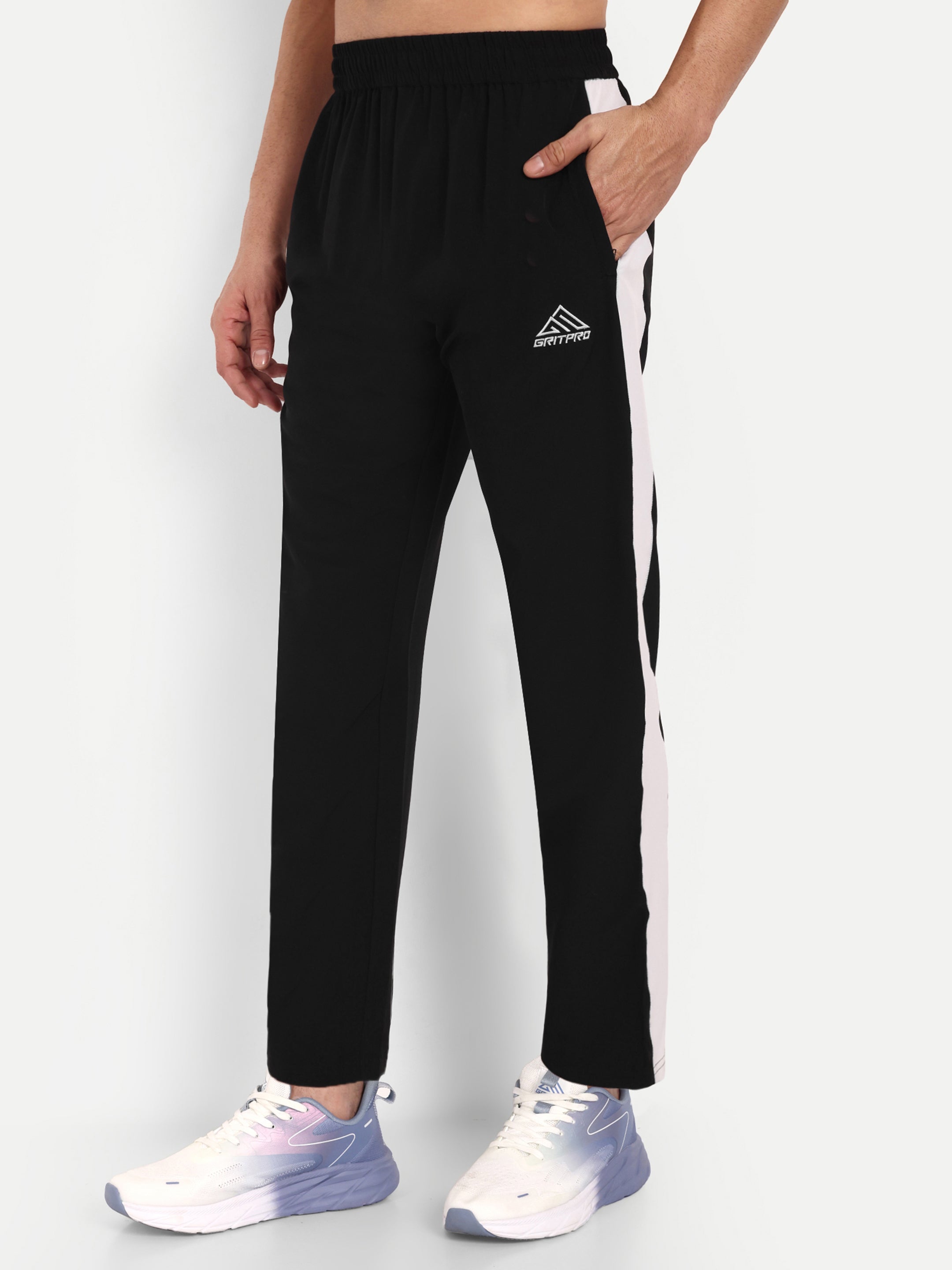 MOVE MAX TRACKPANT