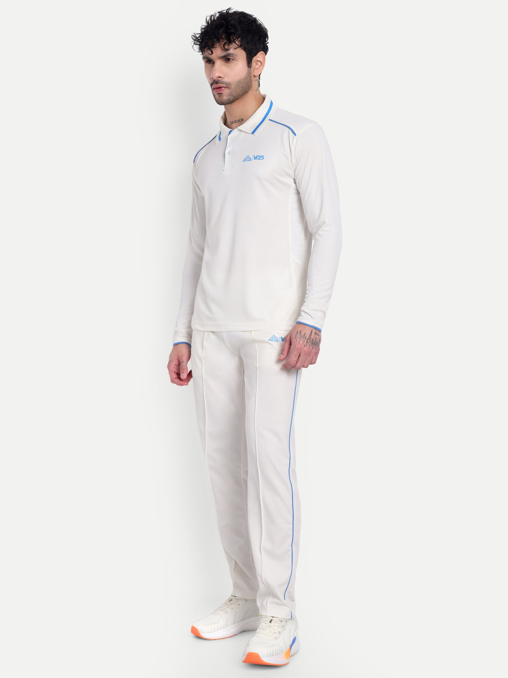 FULL SLEEVES CRICKET SET