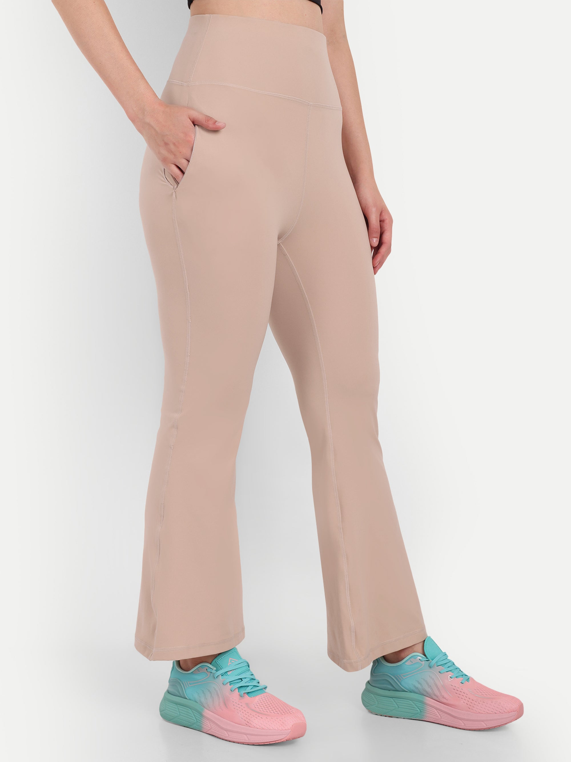 FLARED PANTS
