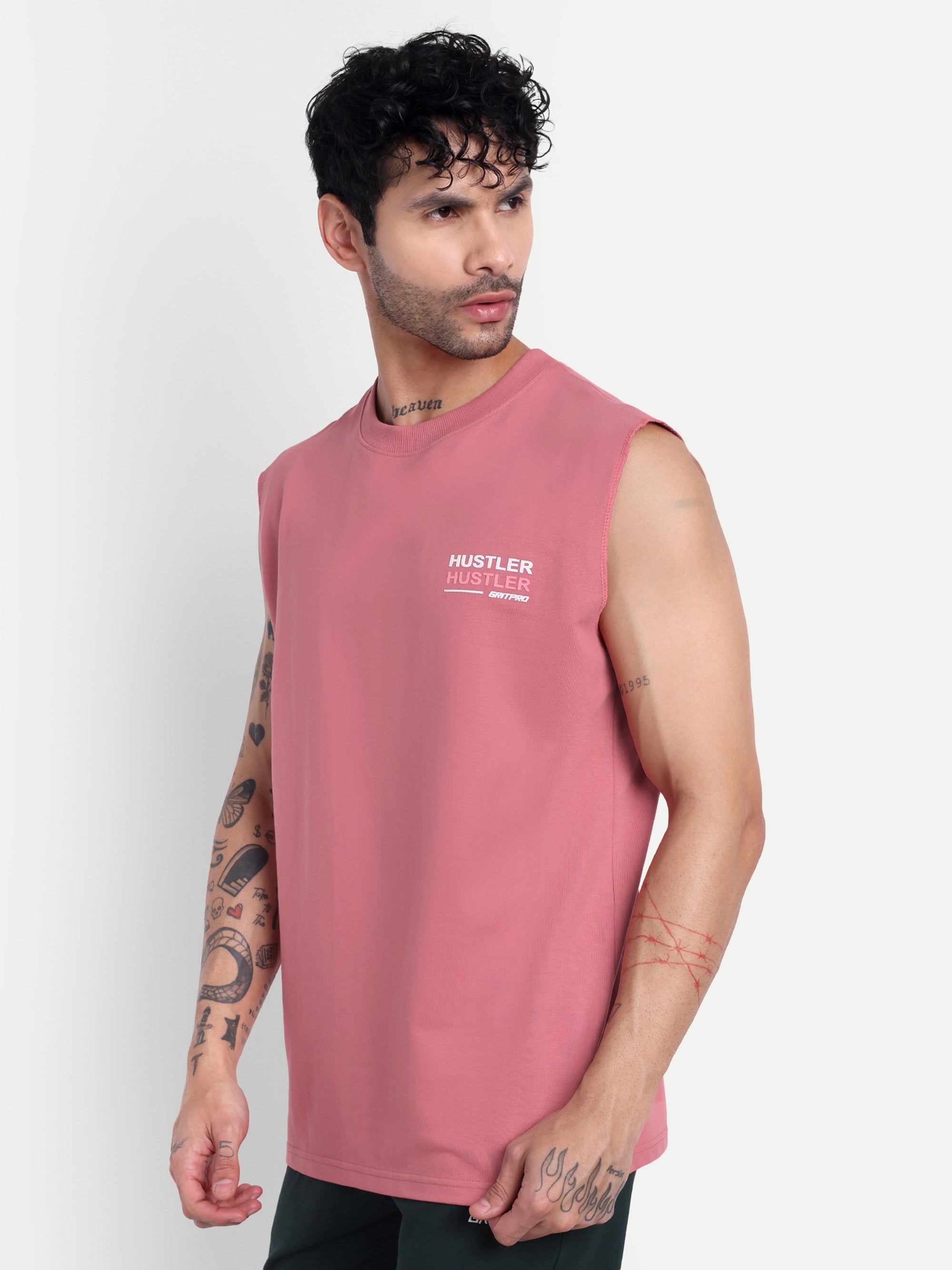 OVERSIZED SLEEVELESS