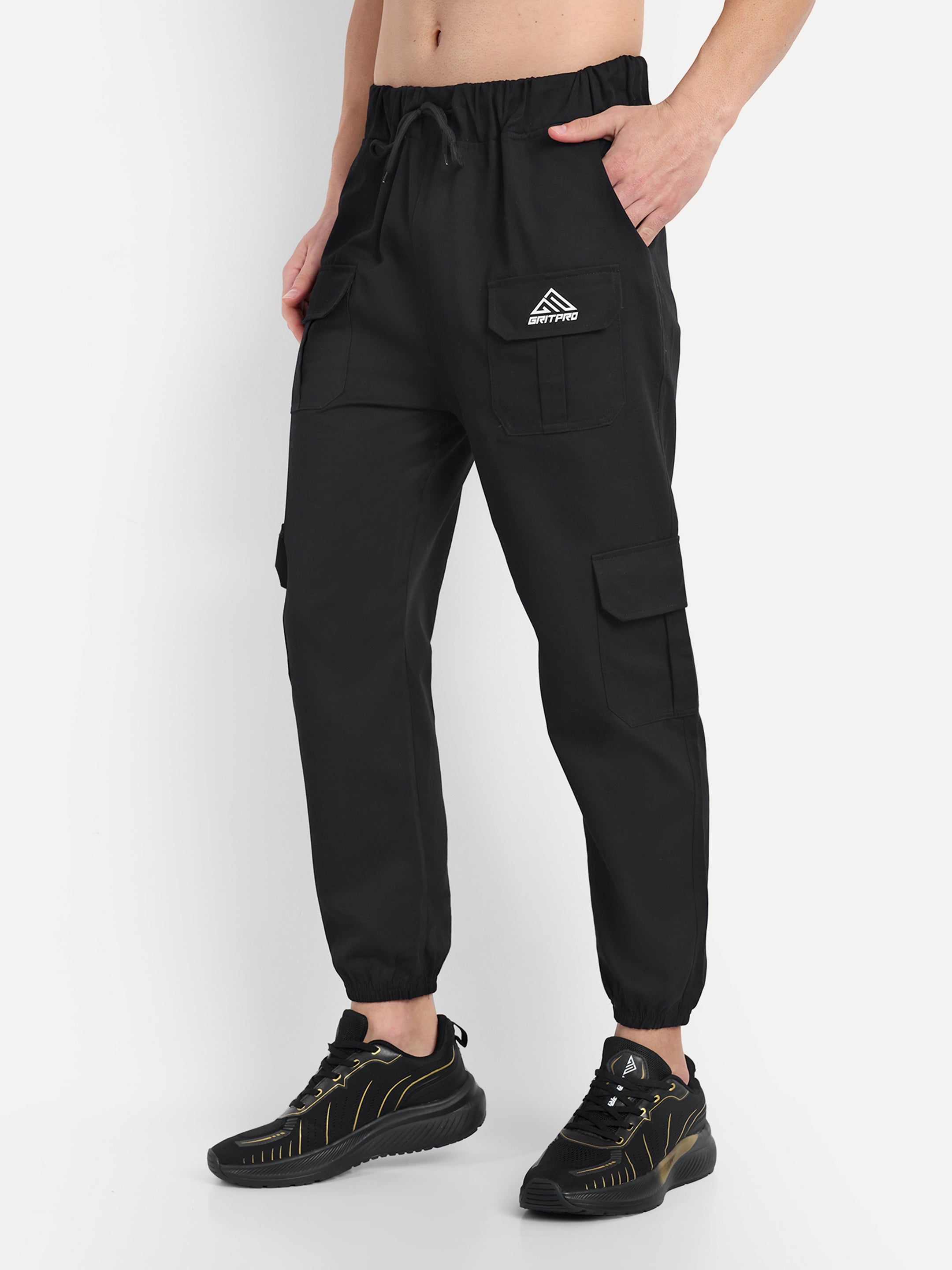 ATHLETIC CARGO TRACKPANT