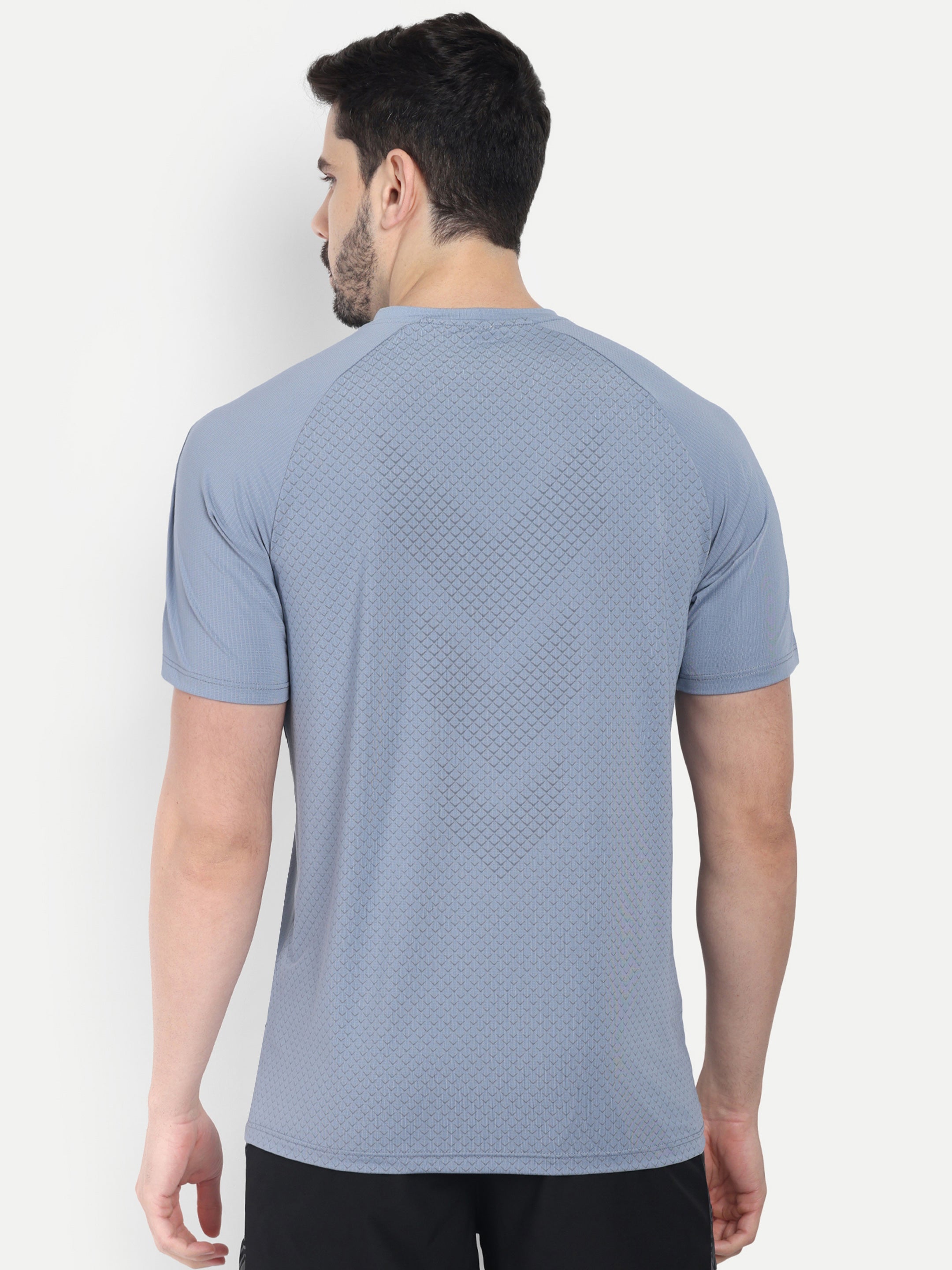 RAPID DRY ARROW TEXTURED T-SHIRT