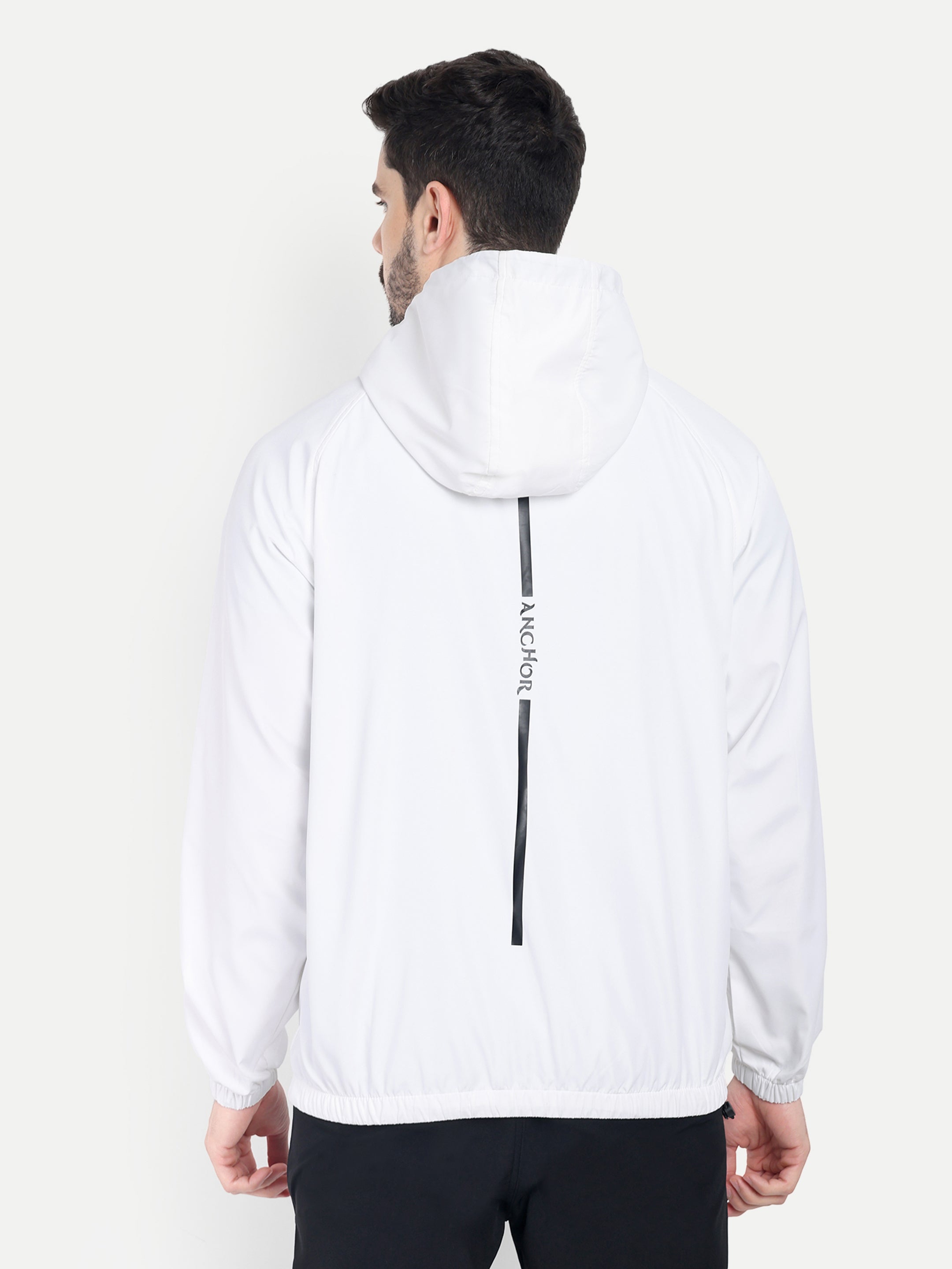 SPORTY ZIPPED HOODIE