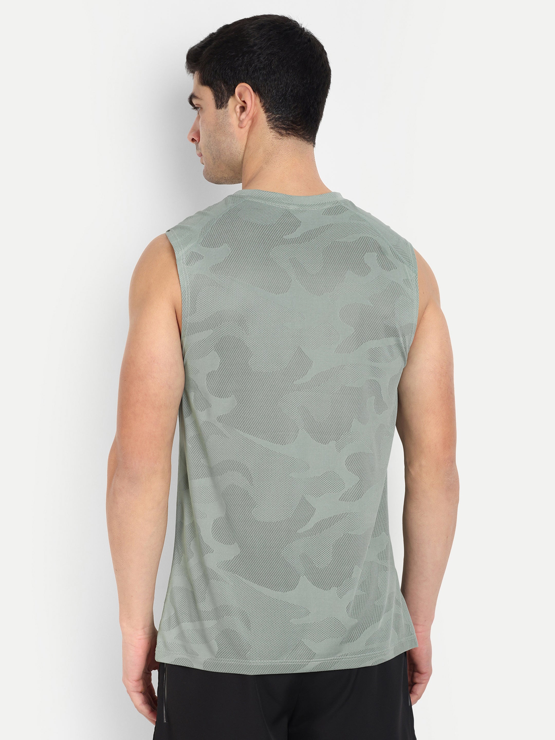 PREMIUM TEXTURED SLEEVELESS