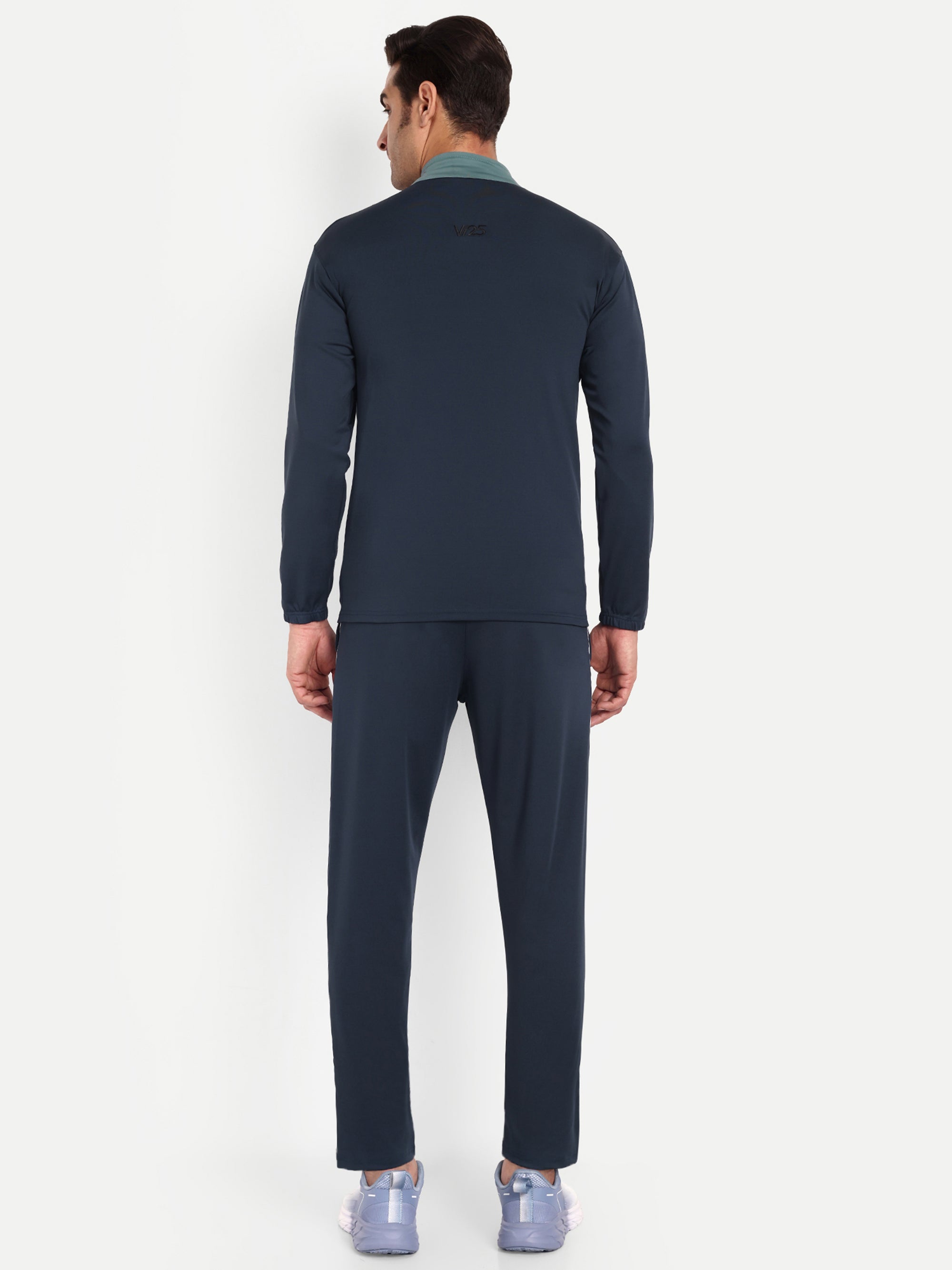 DYNAMIC DRIVE TRACKSUIT