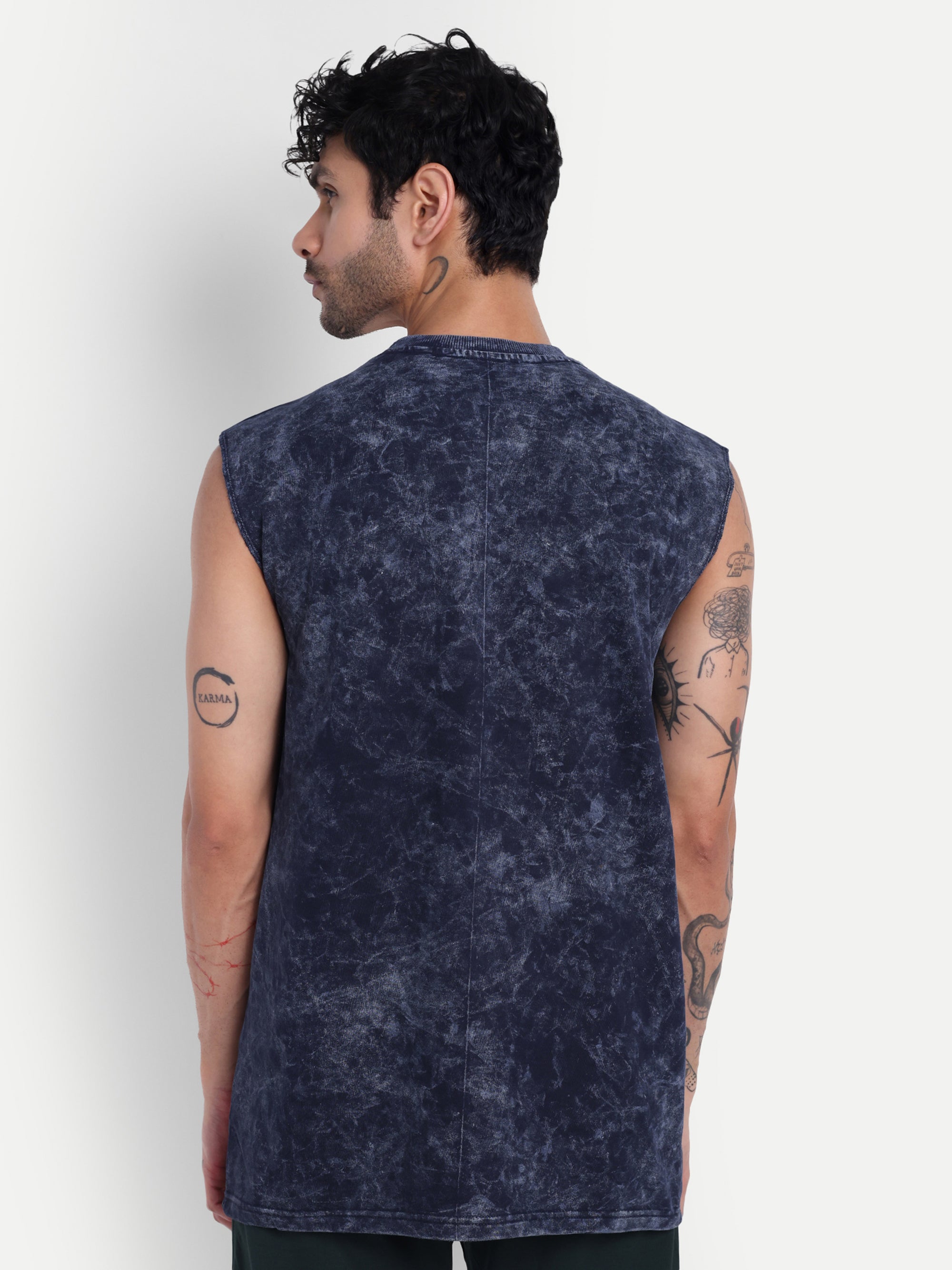 OVERSIZED ACID WASHED SLEEVELESS