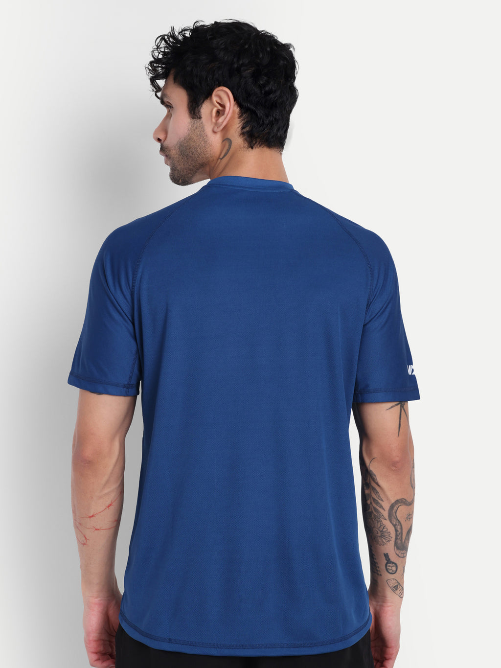 SEAMLESS MOTION T-SHIRT