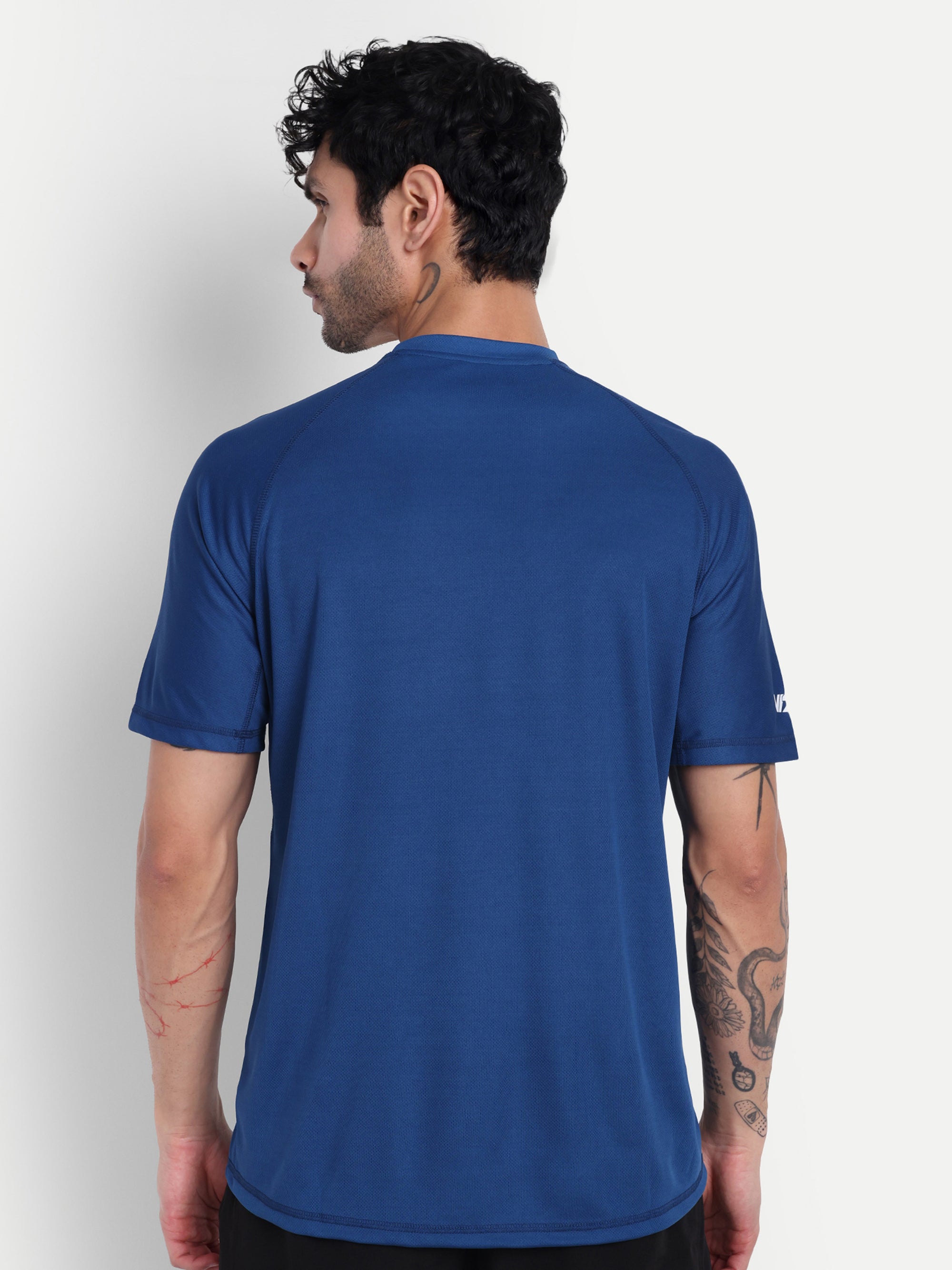 SEAMLESS MOTION T-SHIRT