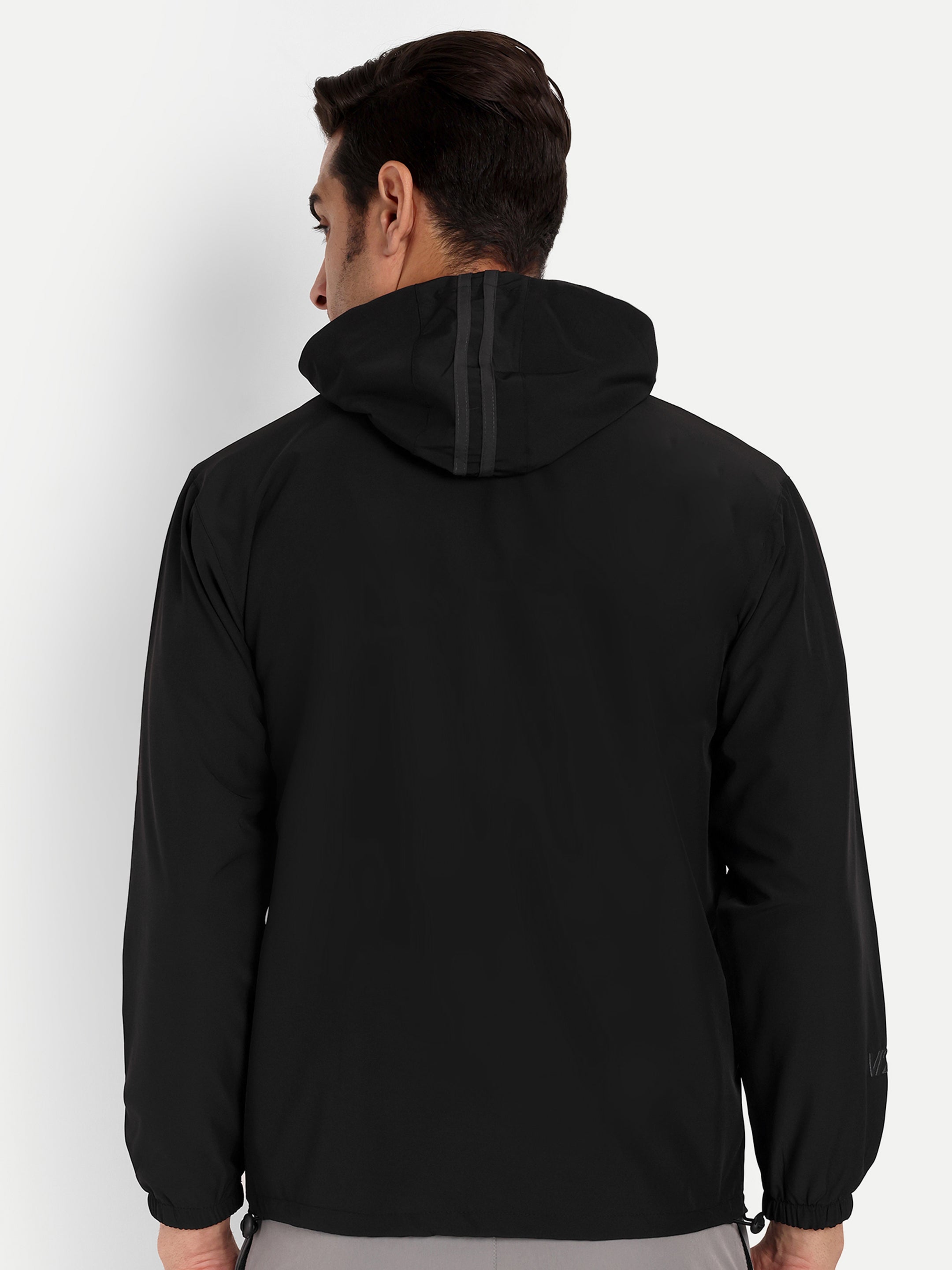 VI25 KNOCK OUT HOODIE