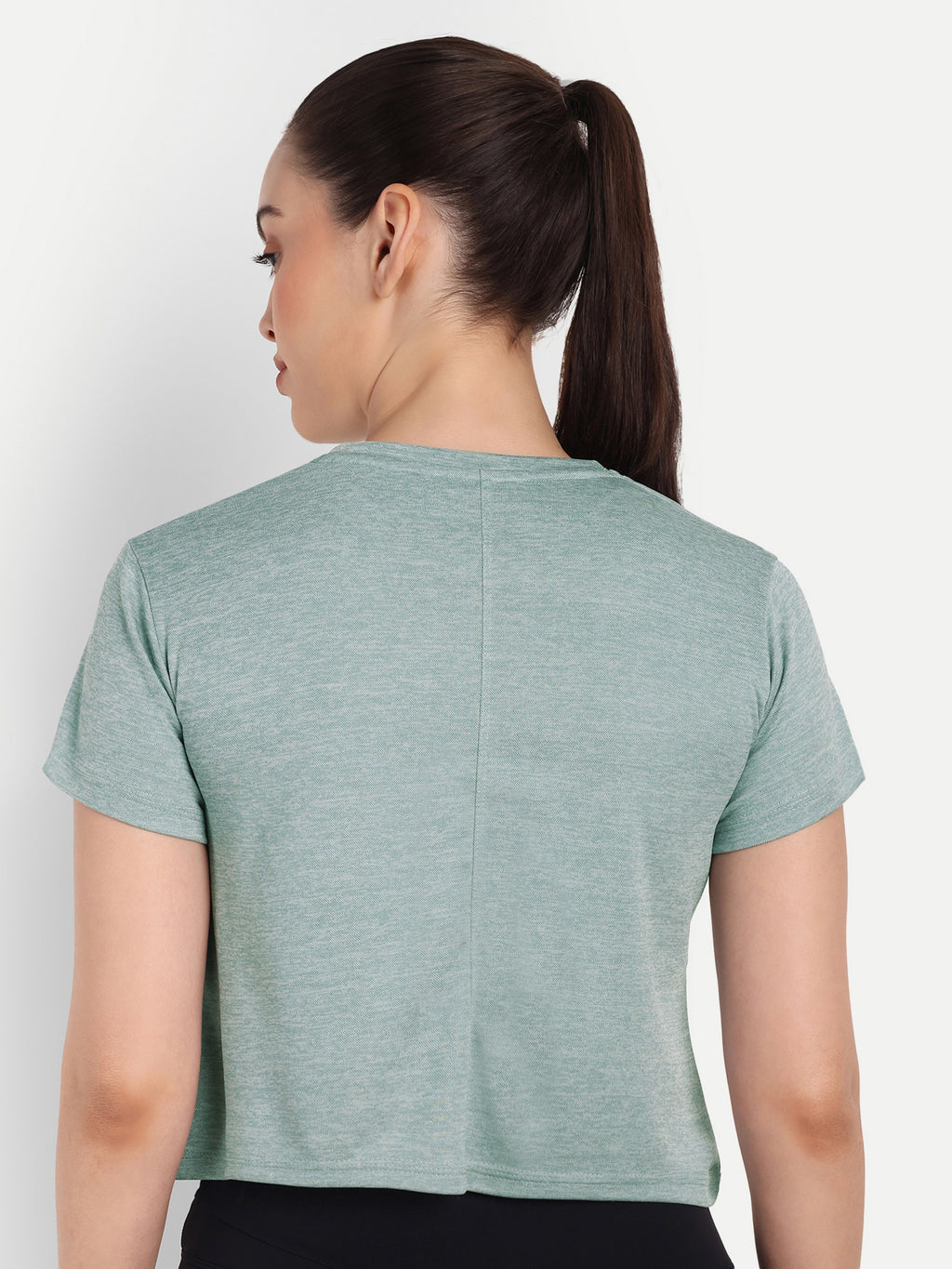 MOMENTUM CROP TOP