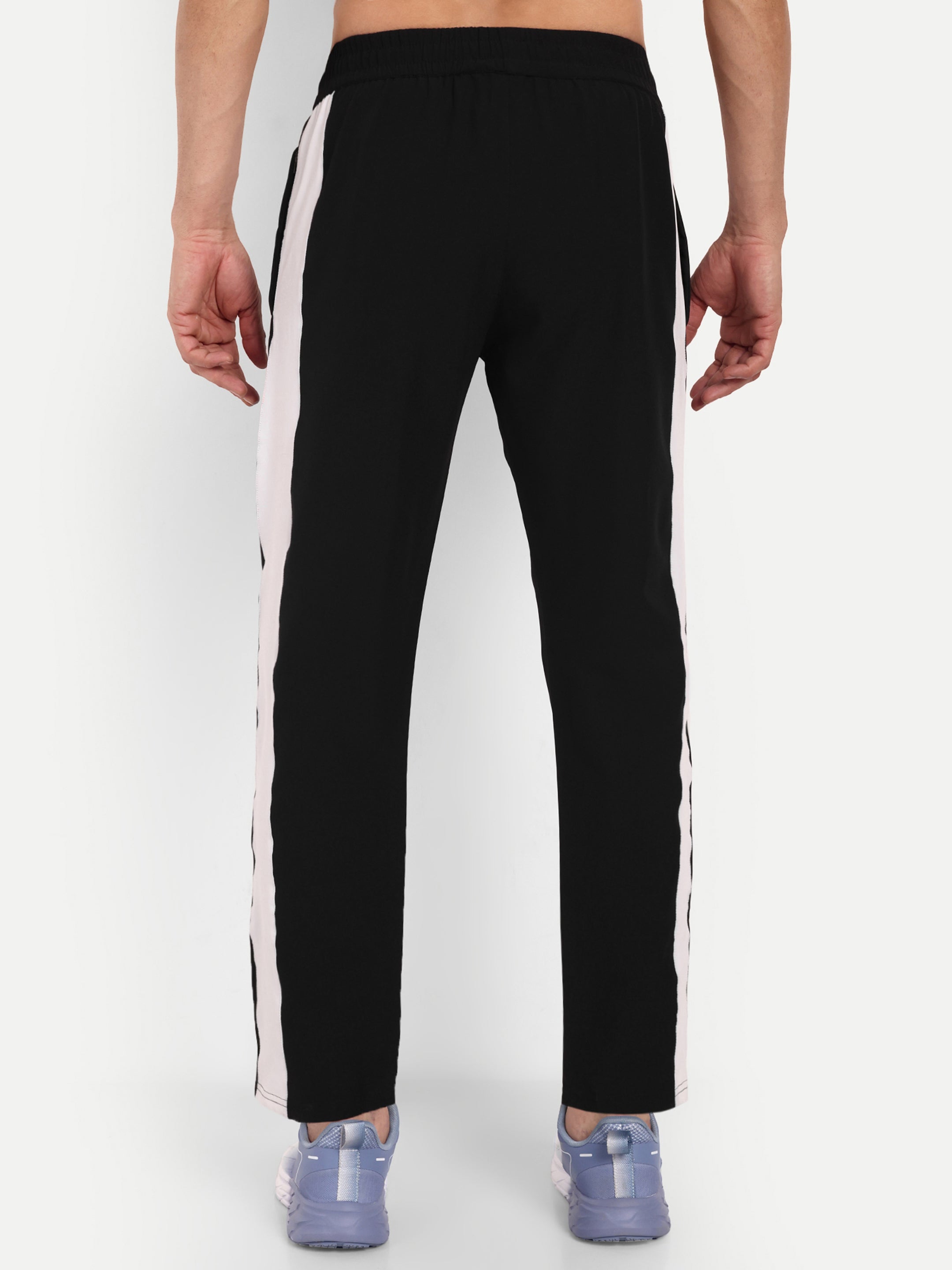 MOVE MAX TRACKPANT