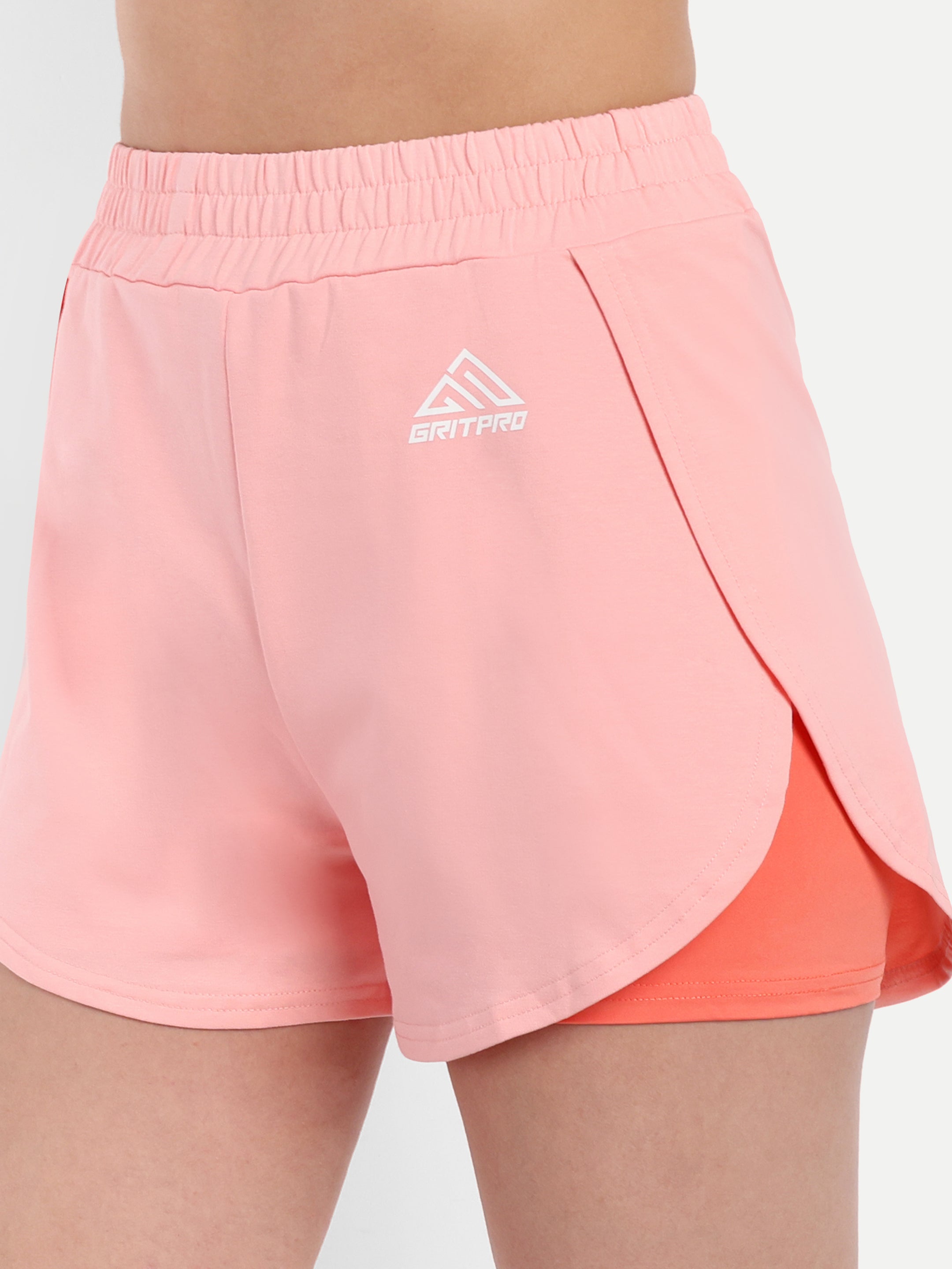 PREMIUM SHORTS WITH COMPRESSION