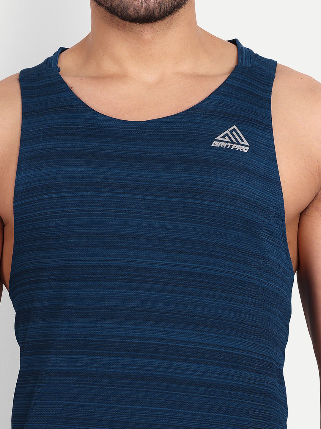 TRAINING SLEEVELESS