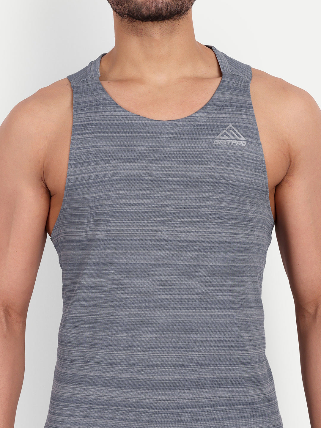 TRAINING SLEEVELESS