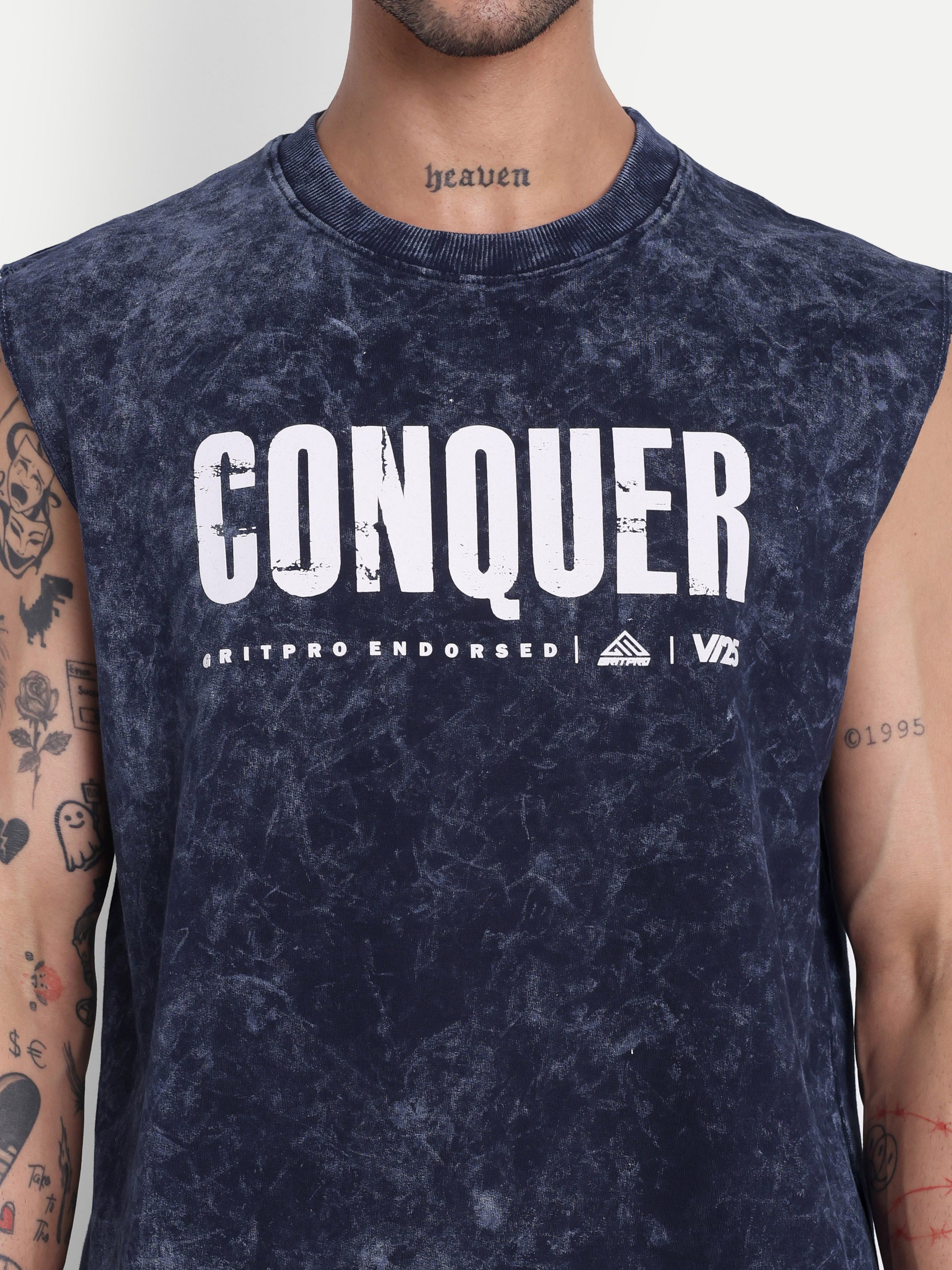 OVERSIZED ACID WASHED SLEEVELESS