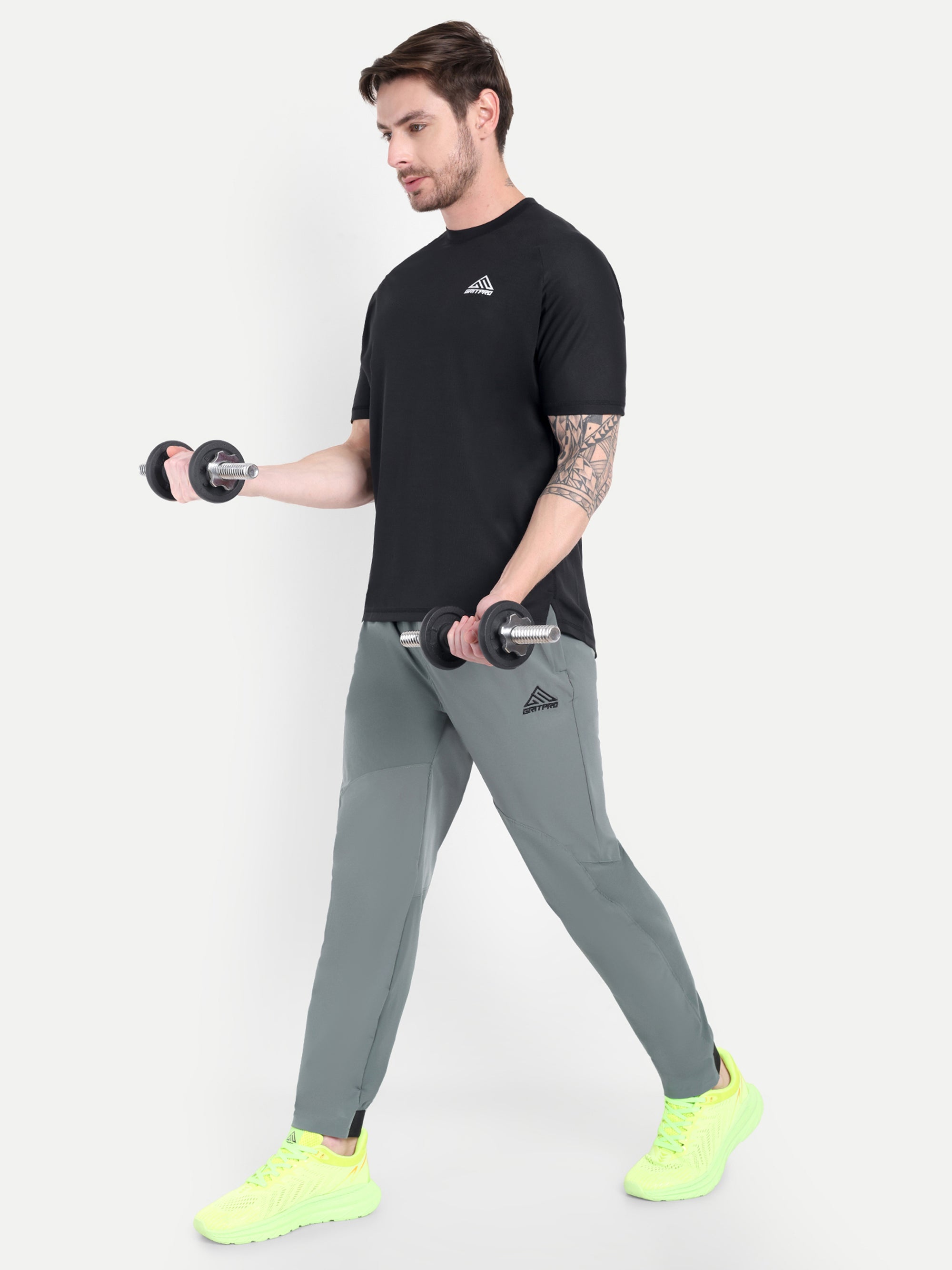 THRIVE MOTION TRACKPANT