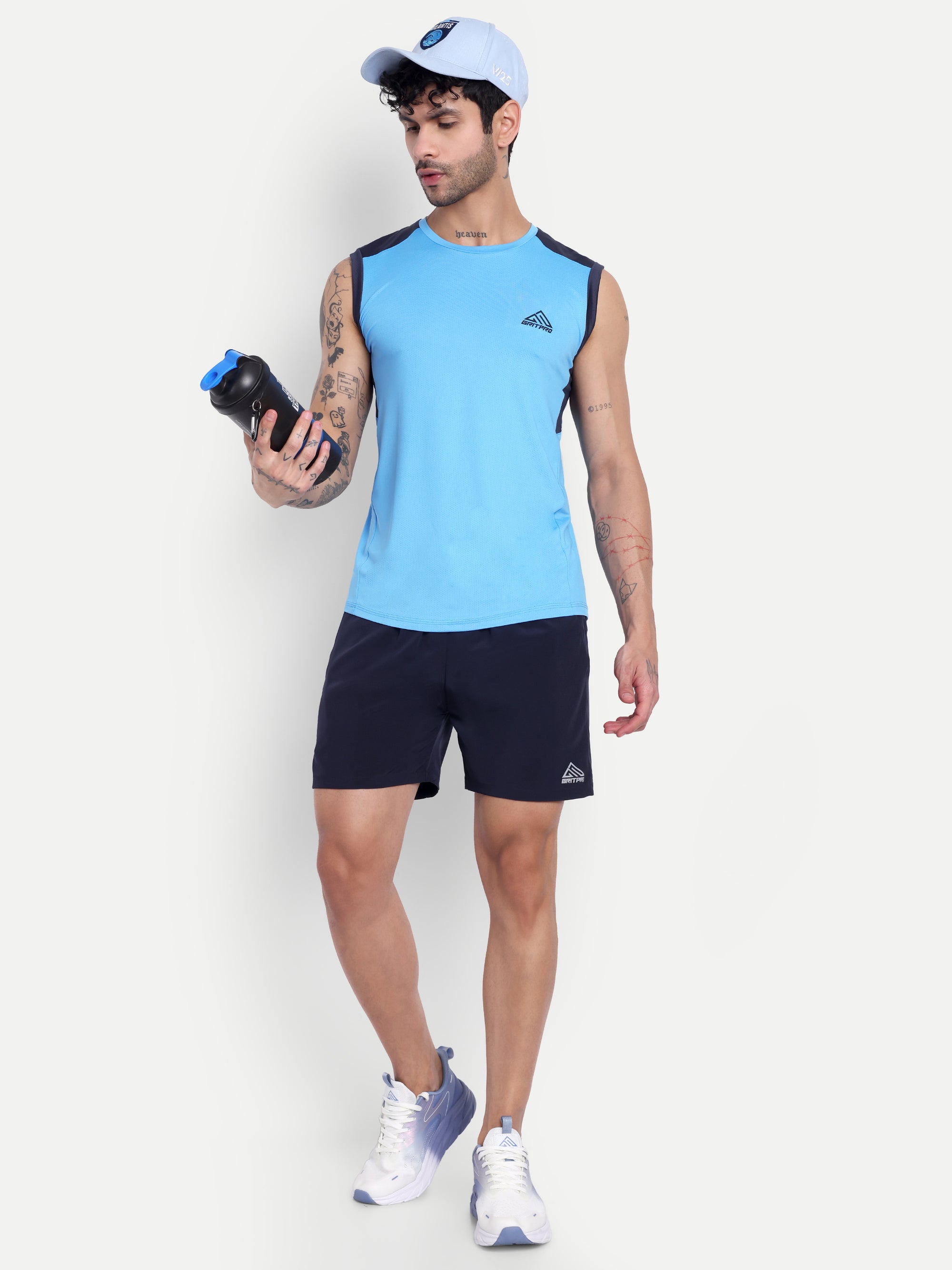 BREEZE SLEEVELESS
