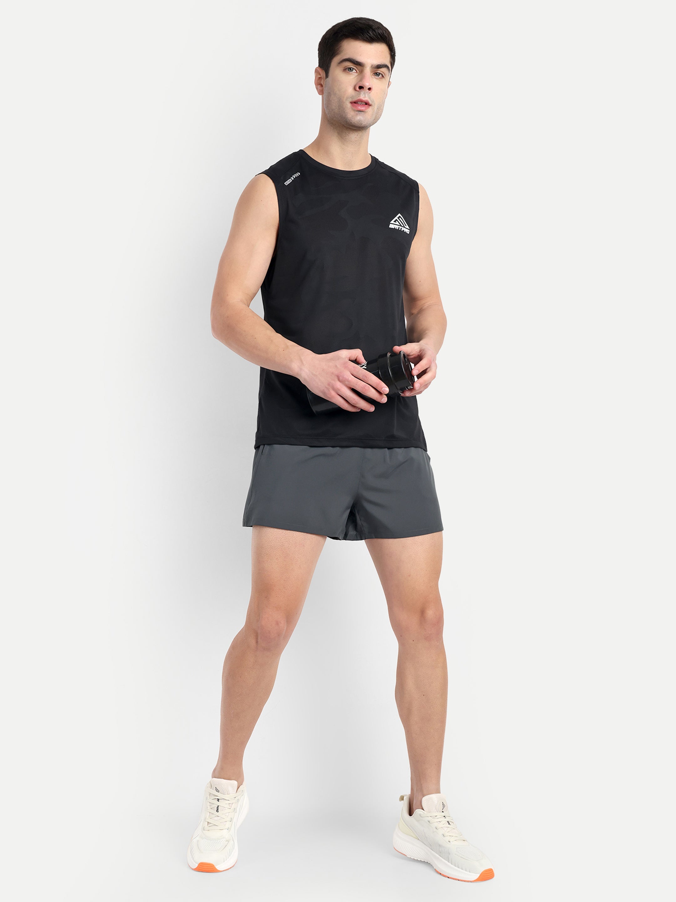 RUNNING SHORTS WITH INNER LAYER