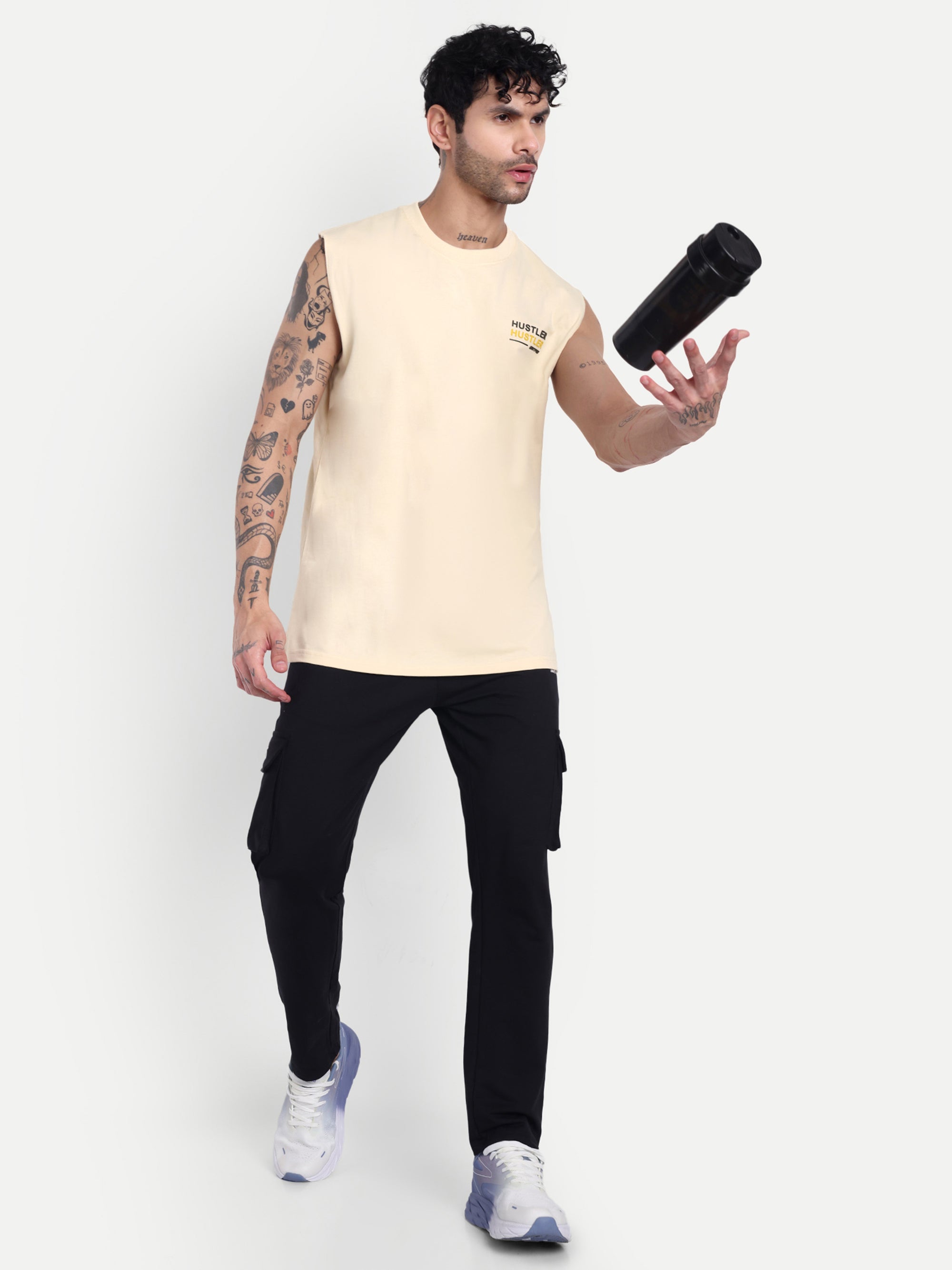 OVERSIZED SLEEVELESS